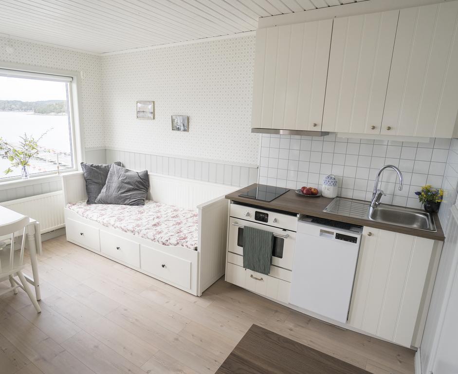 Anfasteroed Gardsvik - Badstugorna Ljungskile Esterno foto