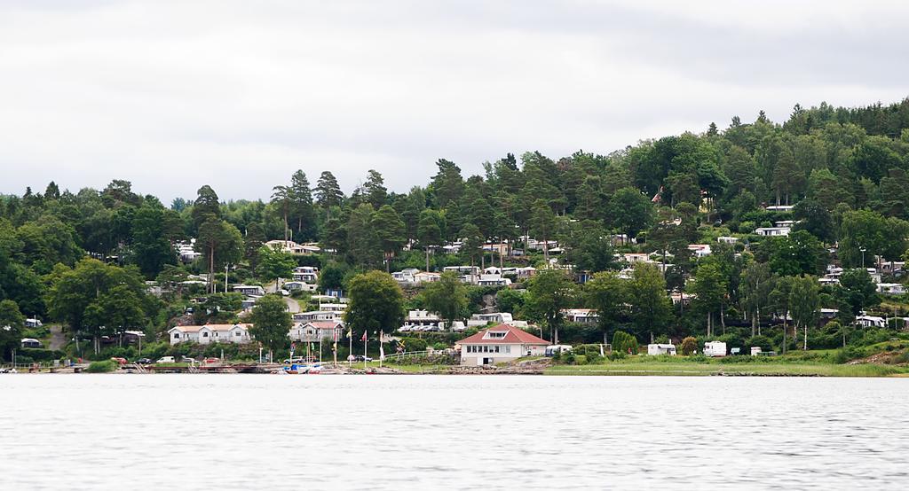 Anfasteroed Gardsvik - Badstugorna Ljungskile Esterno foto